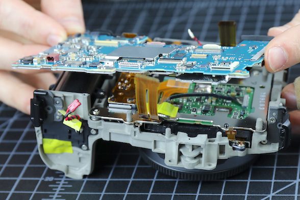 nikon z7 canon eos r teardown 1s7a7940sml