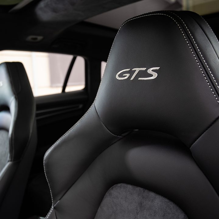 2019 Porsche Panamera GTS