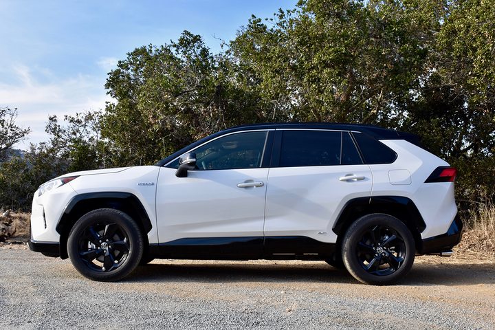 2019 Toyota RAV4 Hybrid XSE