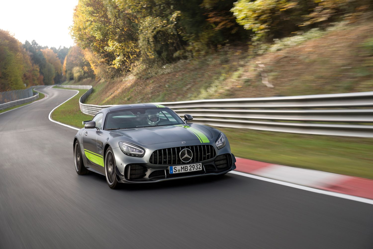 Mercedes-AMG GT R Pro