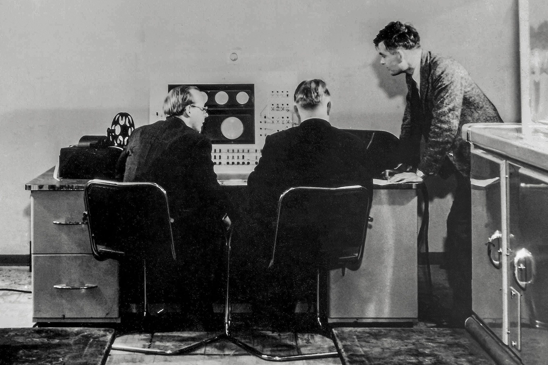 Turing Lab Learning Microsoft's friendly Xiaoice A.I can figure out what you want - before ...