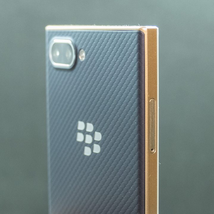 BlackBerry Key2 LE review