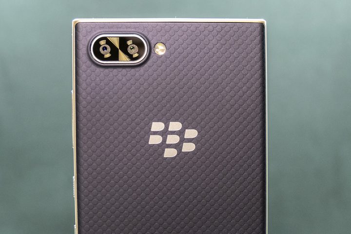 BlackBerry Key2 LE review