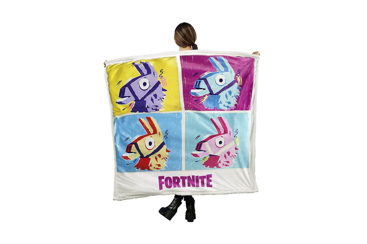 Fortnite loot llama fleece blanket | Fortnite gifts
