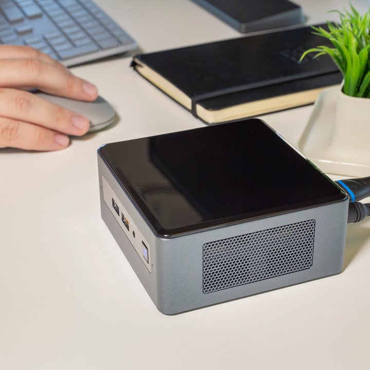 Intel NUC 8i7BEH Bean Canyon review