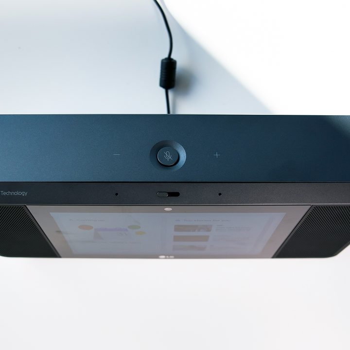 LG XBOOM AI ThinQ WK9 Smart Display
