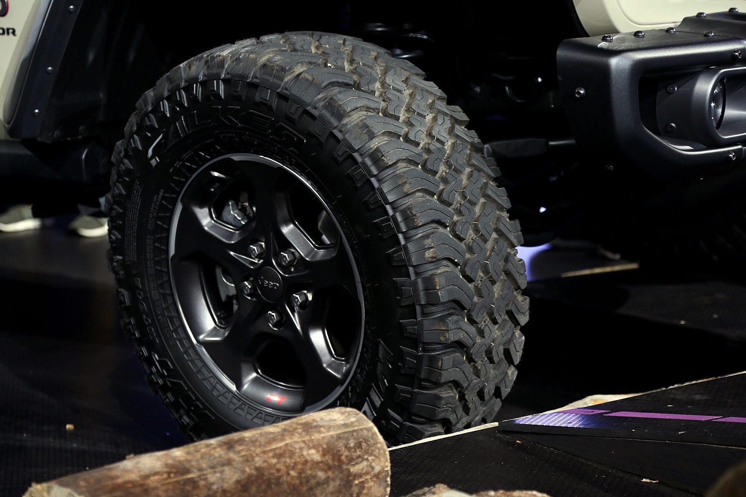 2020 jeep scrambler wrangler based pickup mb gladiator 7