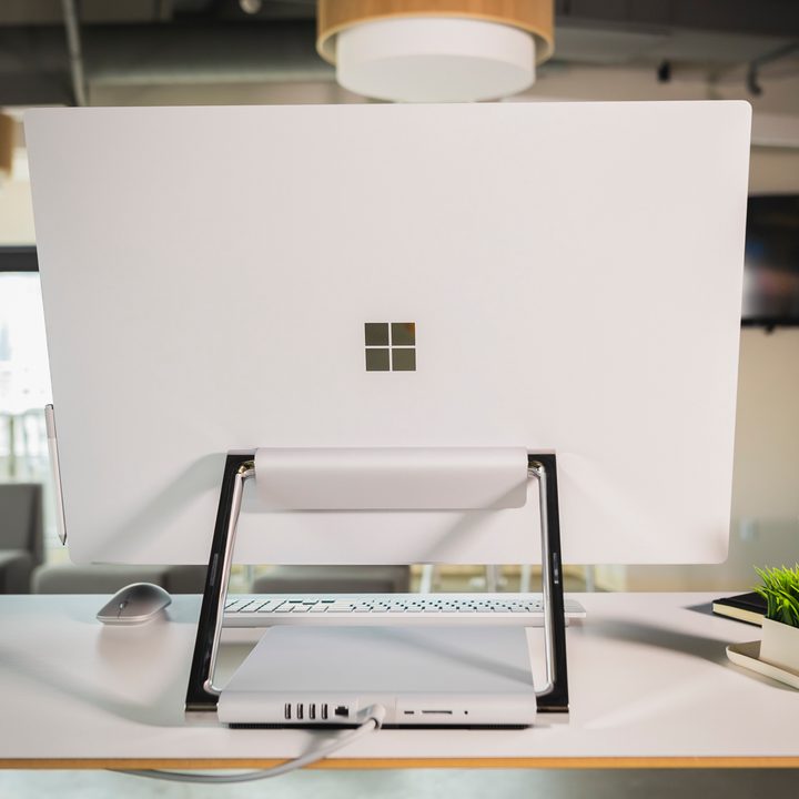 Microsoft Surface Studio 2