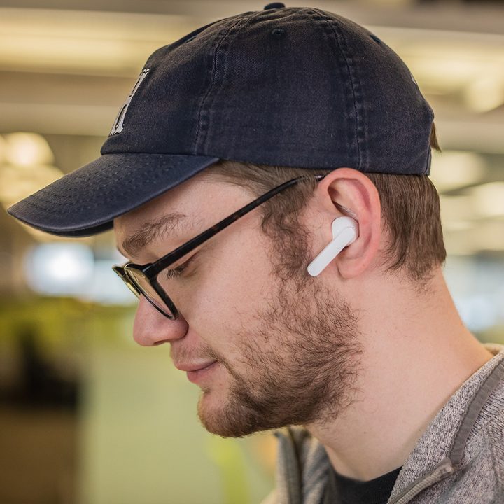 Mobvoi Ticpods Free lifestyle