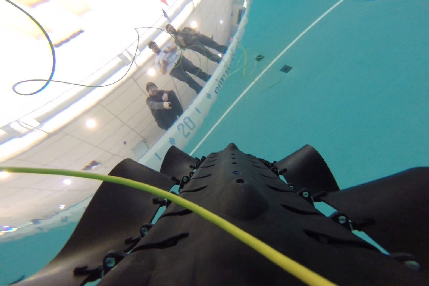 pliant velox robot water land 8 energy