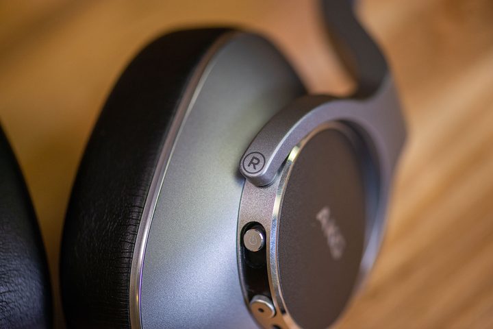 AKG N700NC review