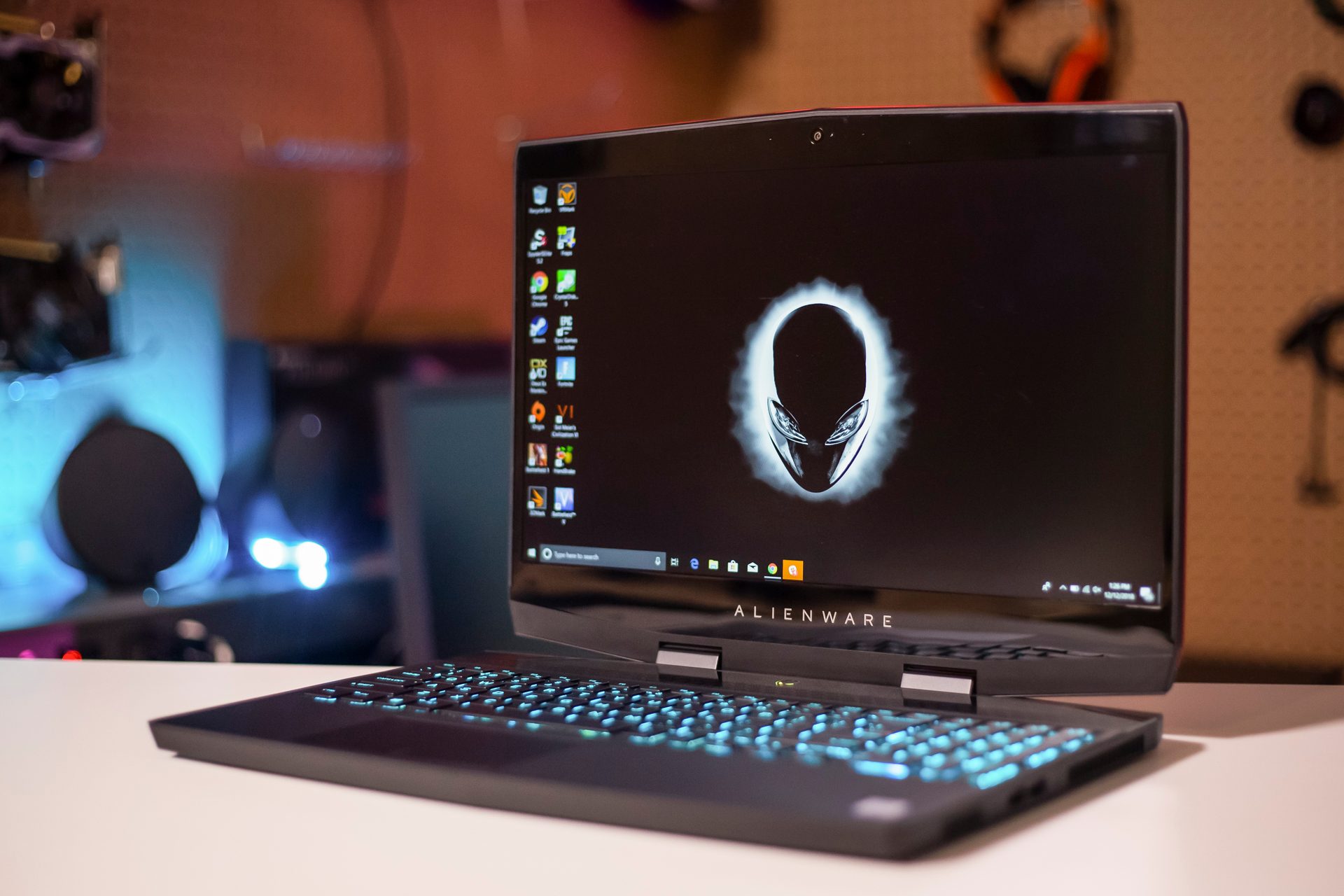 Alienware m15 Review