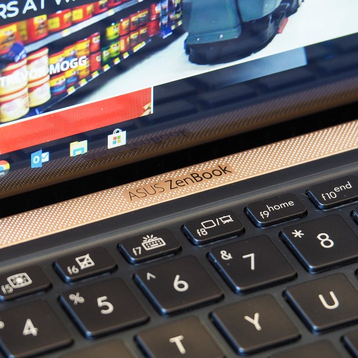 Asus ZenBook 14 UX433FN