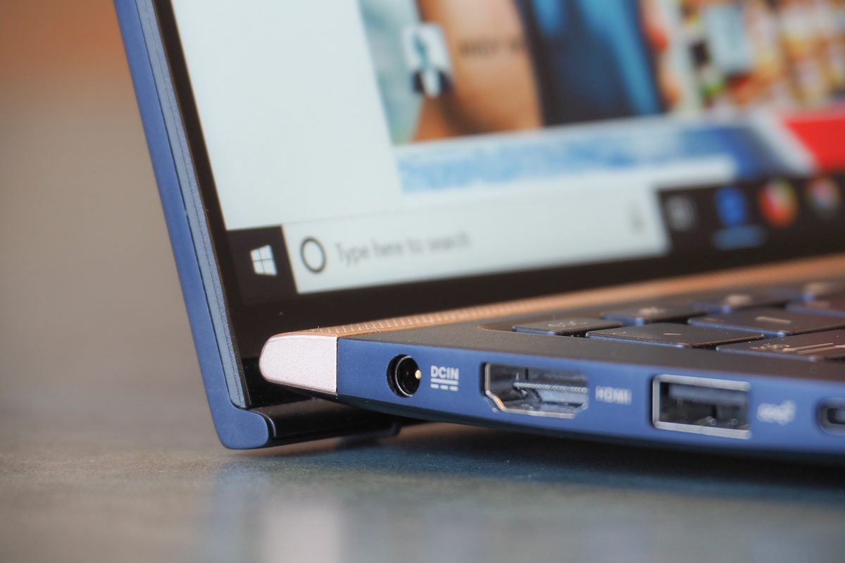 Asus ZenBook 14 UX433FN