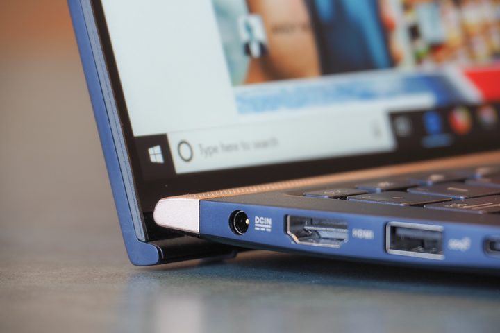 Asus ZenBook 14 UX433FN