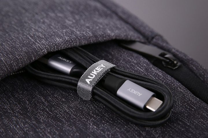 aukey braided cable