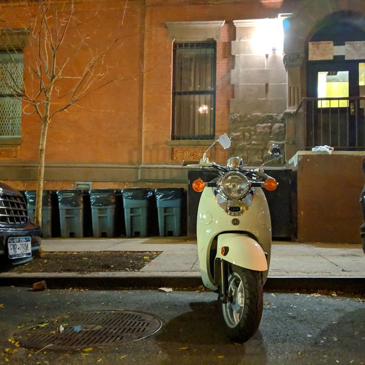 google pixel 3 night sight vs huawei mate 20 pro mode camera shootout bike