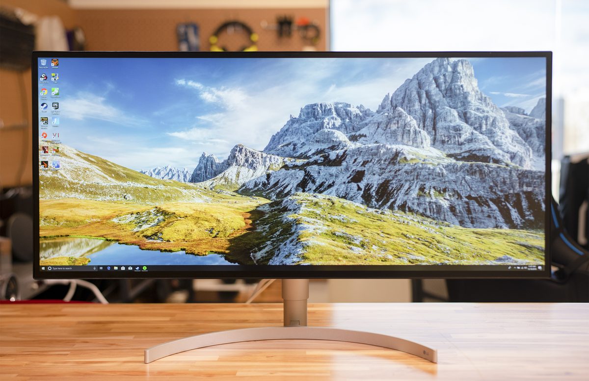 LG 34WK95U-W ultrawide monitor review