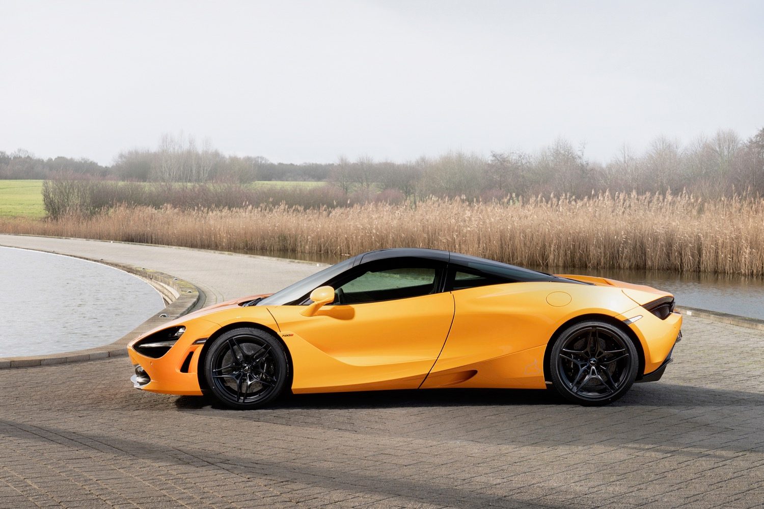 McLaren 720S Spa 68