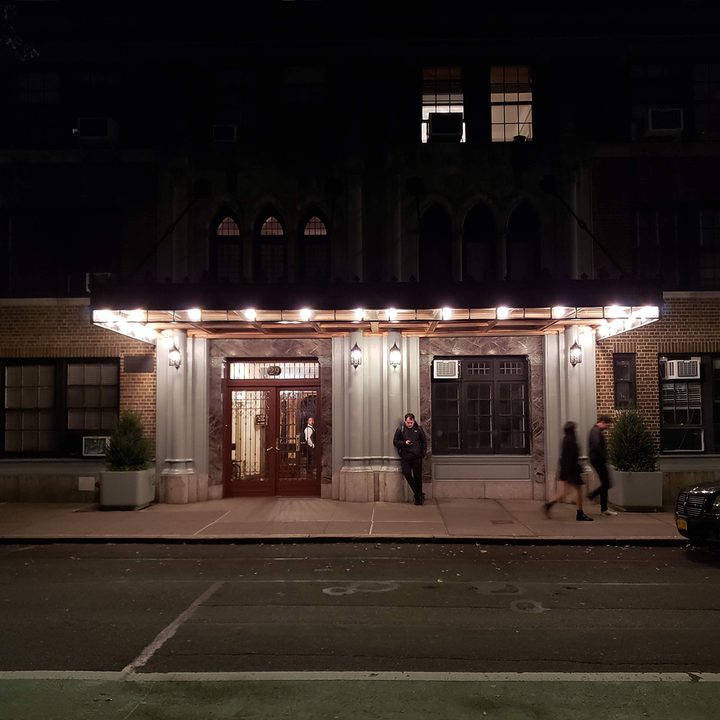 oneplus 6t vs pixel 3 galaxy s9 lg g7 camera shootout night 2 s 9