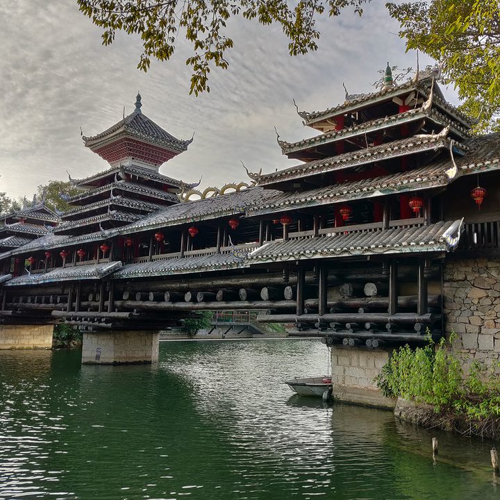 oneplus 6t honor 8x xiaomi mi 8 pro pocophone f1 camera shootout shenzhen bridge