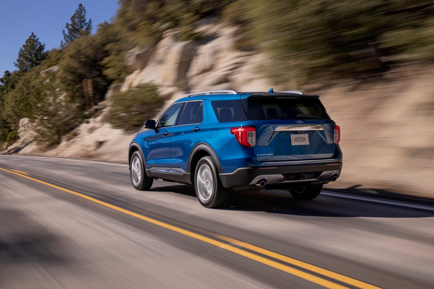 2020 Ford Explorer