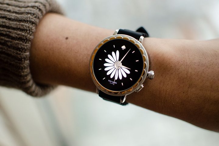 Kate Spade Scallop 2 Smartwatch review