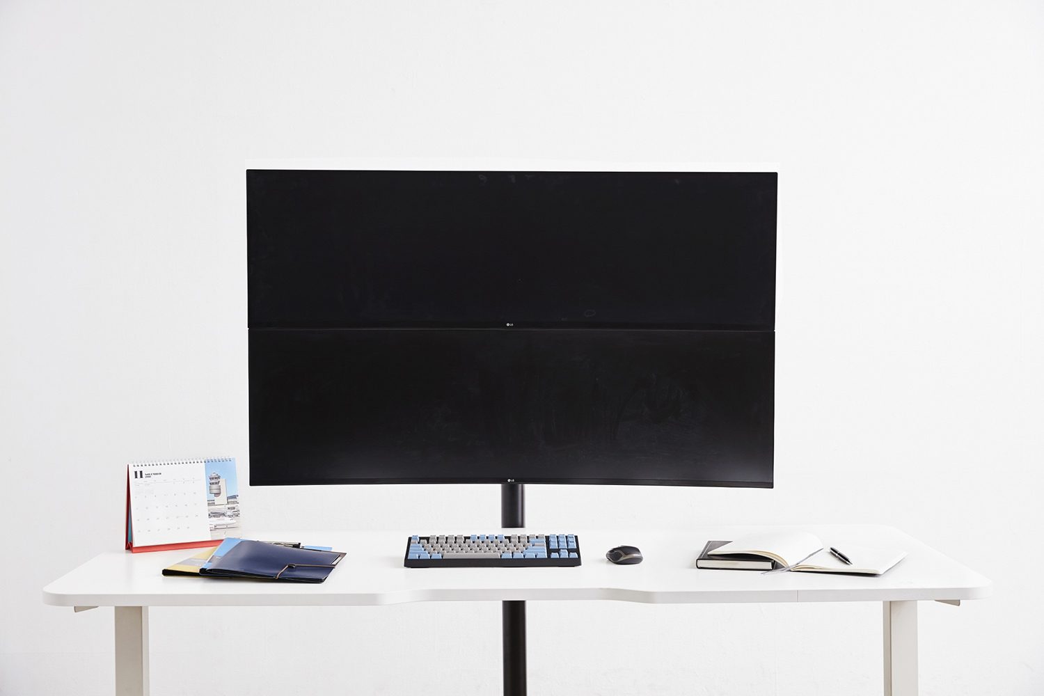 lg announces 49 inch ultrawide monitor 3