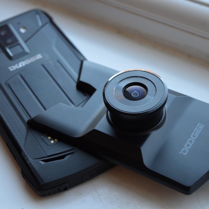doogee s90 product impressions next to night vision camera