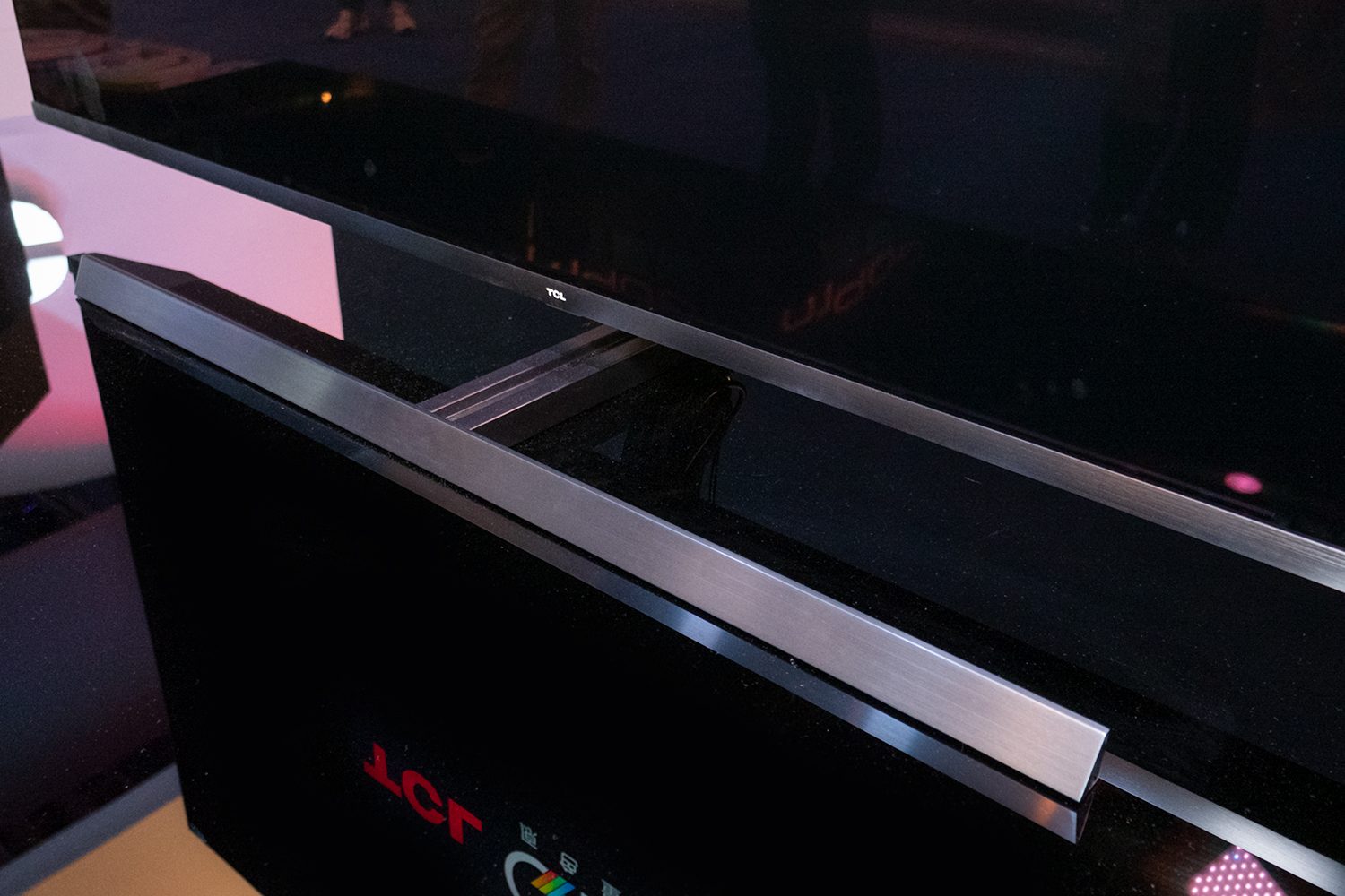 tcl 8k ces 2019 qled tv 4
