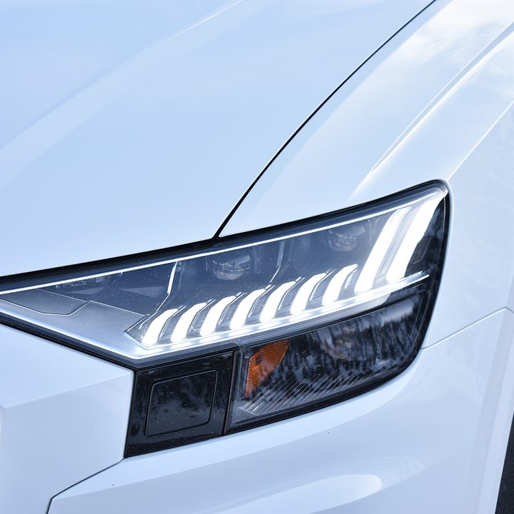 2019 audi q8 review se 9