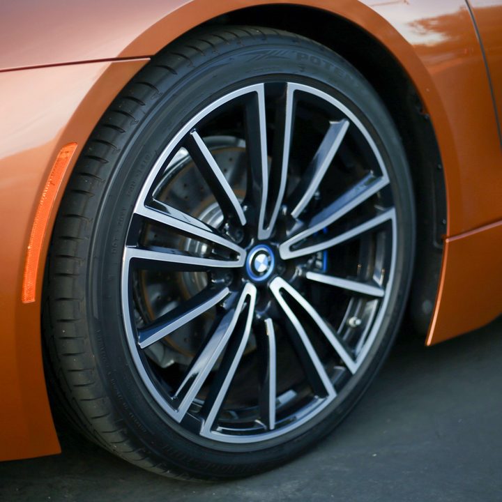 2019 BMW i8 Roadster Review