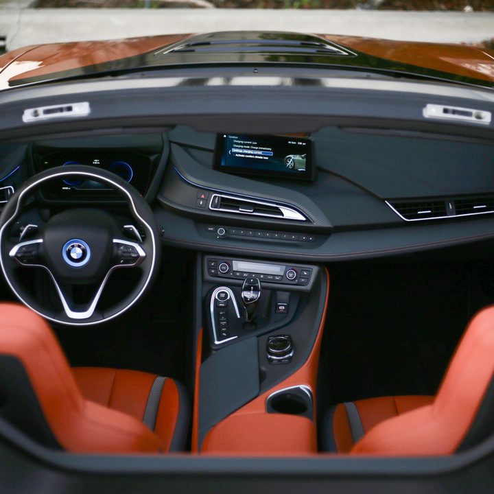 2019 BMW i8 Roadster Review