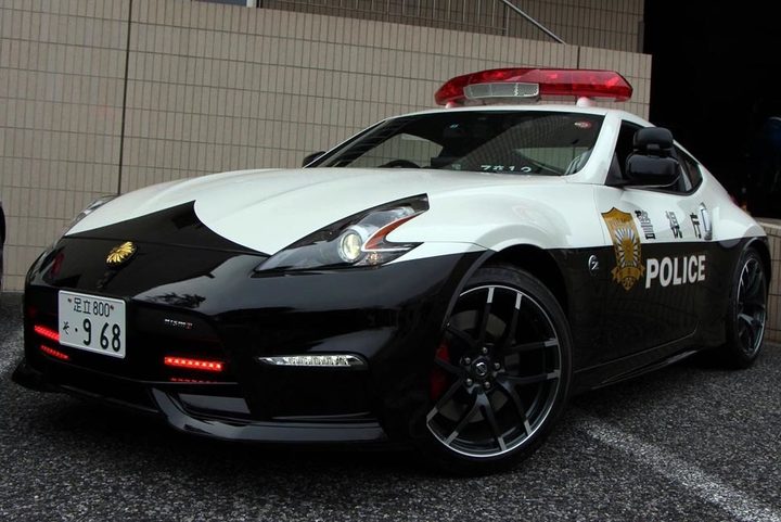 Nissan 370Z police