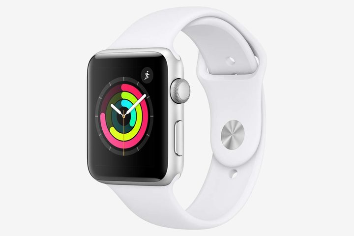 Amazon smartwatch deals - Apple Watch Series 3