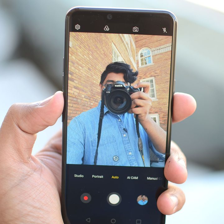 LG G8 ThinQ