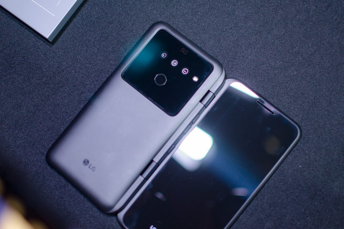 LG V50 ThinQ hands-on
