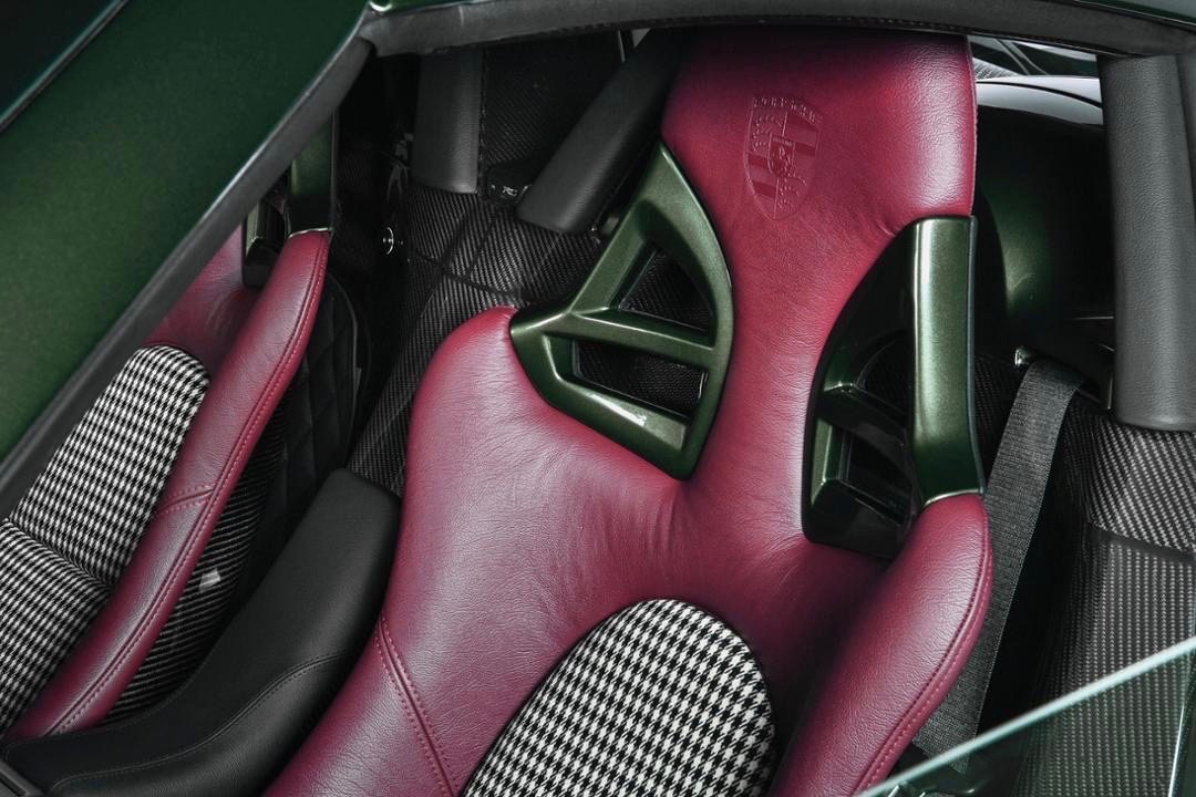 'Recommissioned' Porsche Carrera GT