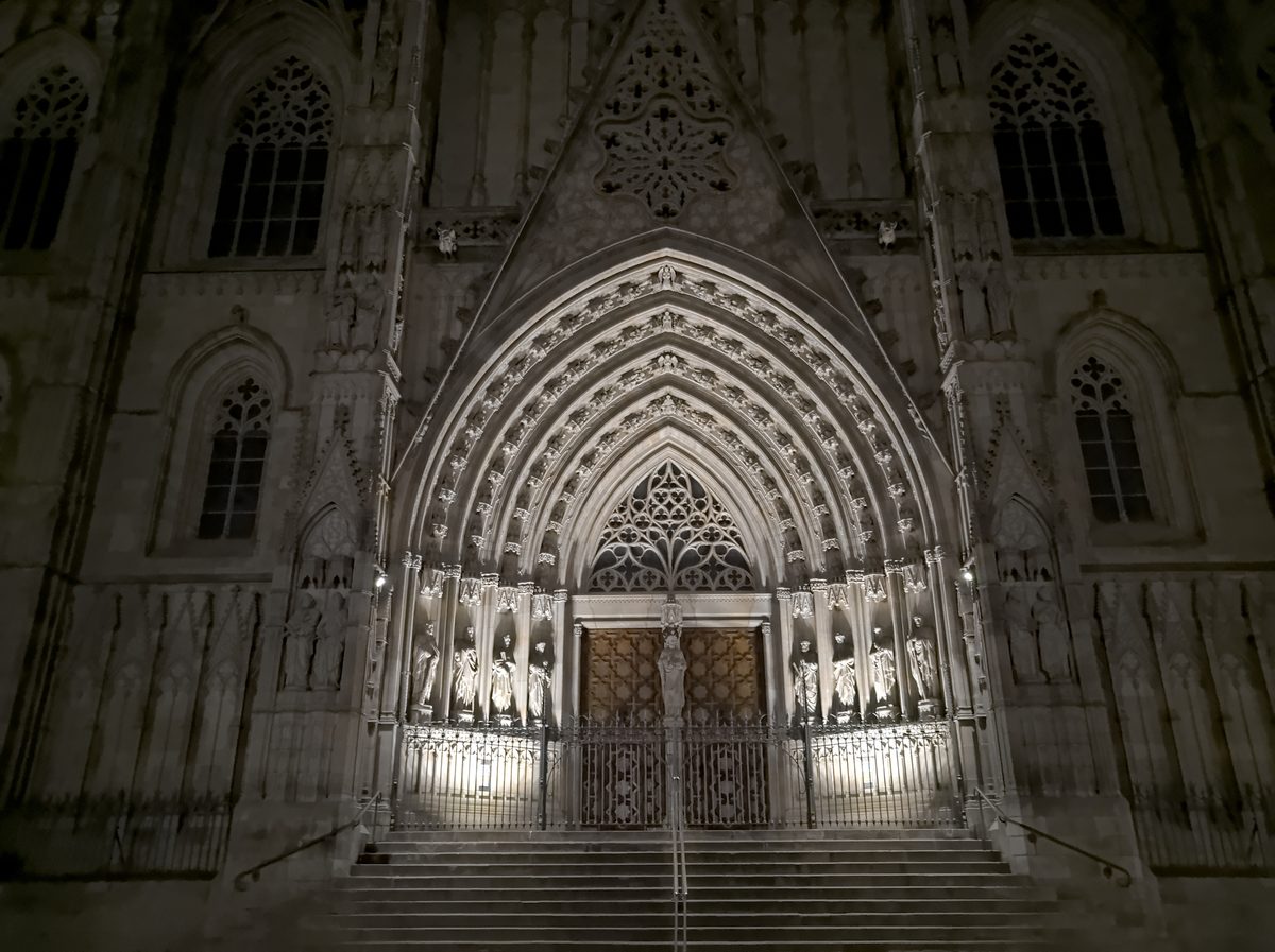 Night Shot 3 Nokia 9 Camera testing