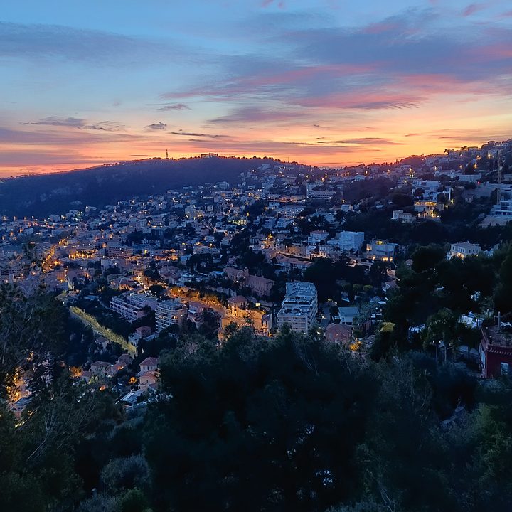 oneplus 6t vs honor view 20 camera shootout night 1