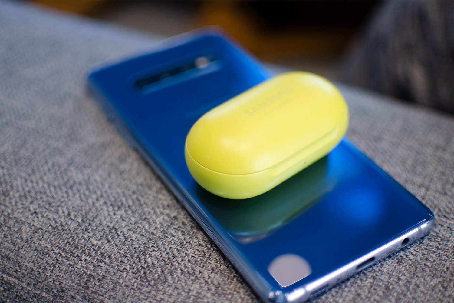 Samsung Galaxy Buds first look: Are they ear candy or ear worm