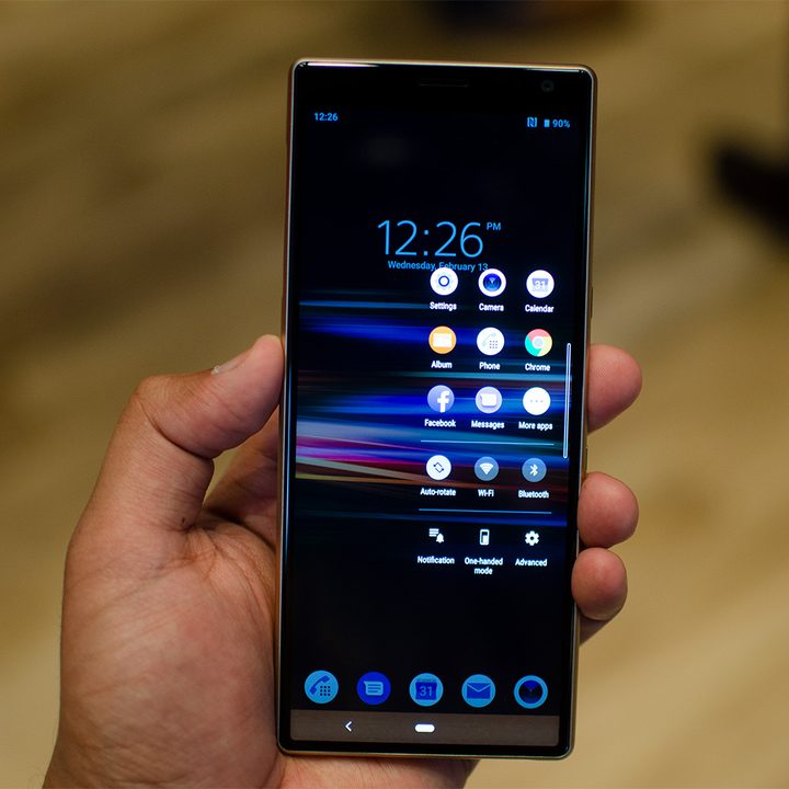 stock android manufacturer skins sony xperia 10 plus 2