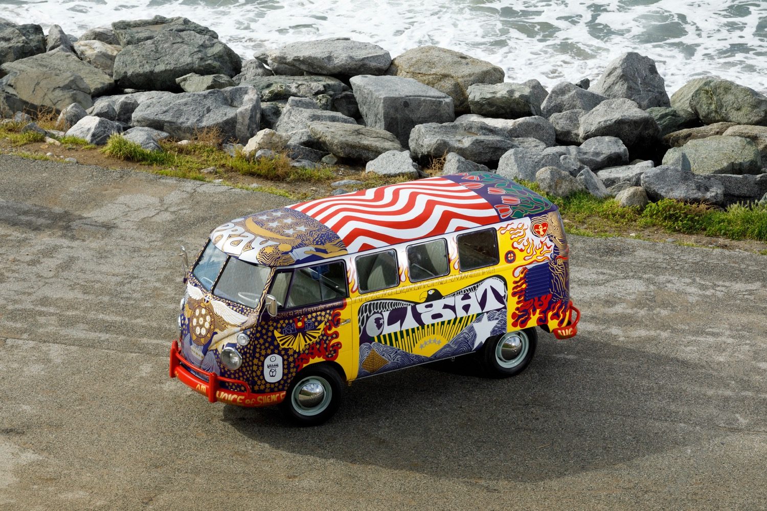 Volkswagen 'Light' bus