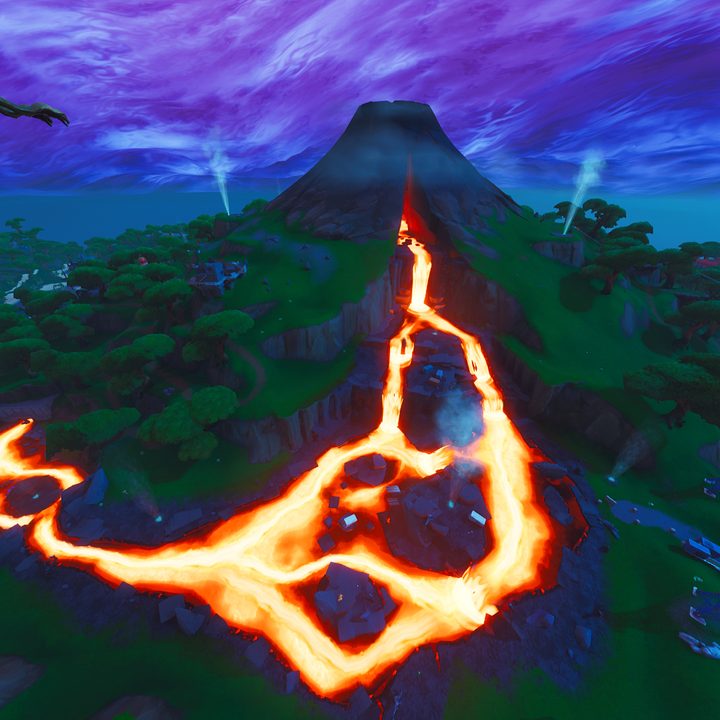 Volcano flyover in Fortnite Season 8