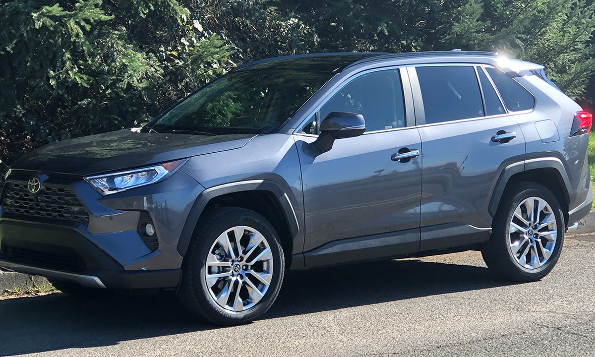 2019 toyota rav4 review 2019toyotarav4 feat