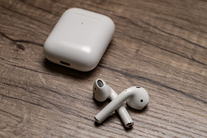 Apple AirPods