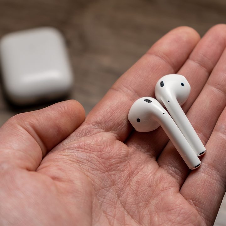 Apple AirPods