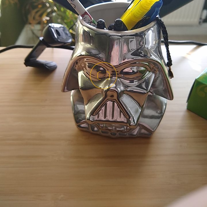 Auto smile camera on Moto G7