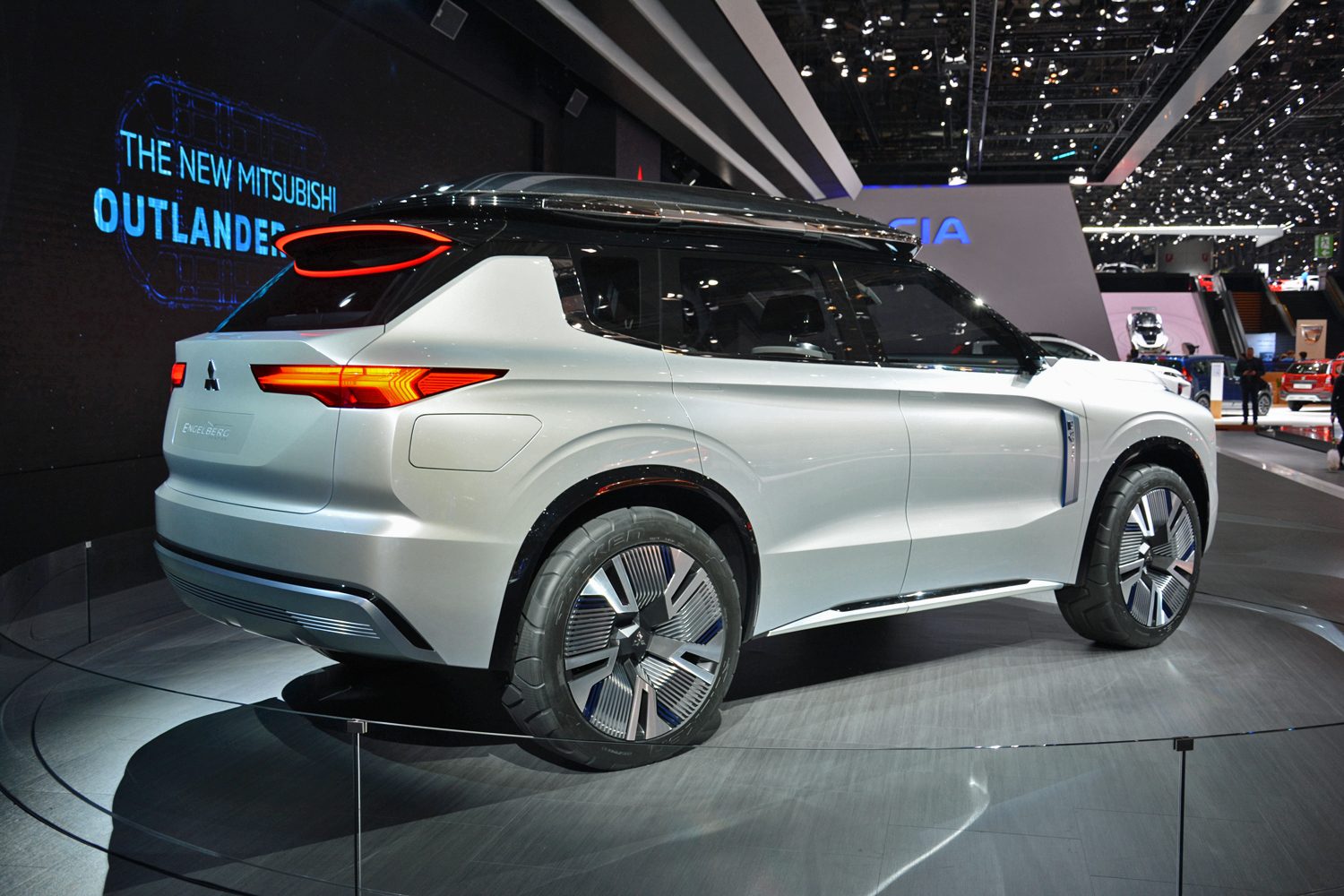 2019 Mitsubishi Engelberg concept