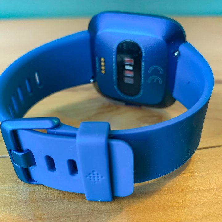 Fitbit Versa Lite Review